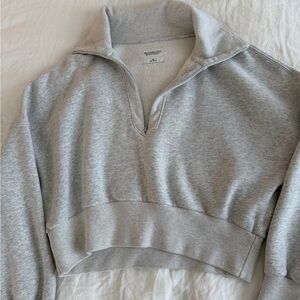 Abercrombie Soft Collection Cropped half zip sweatshirt
